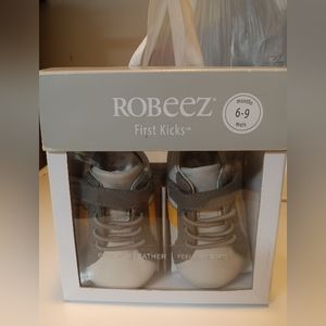 NIB, soft leather "First Kicks" by Robeez